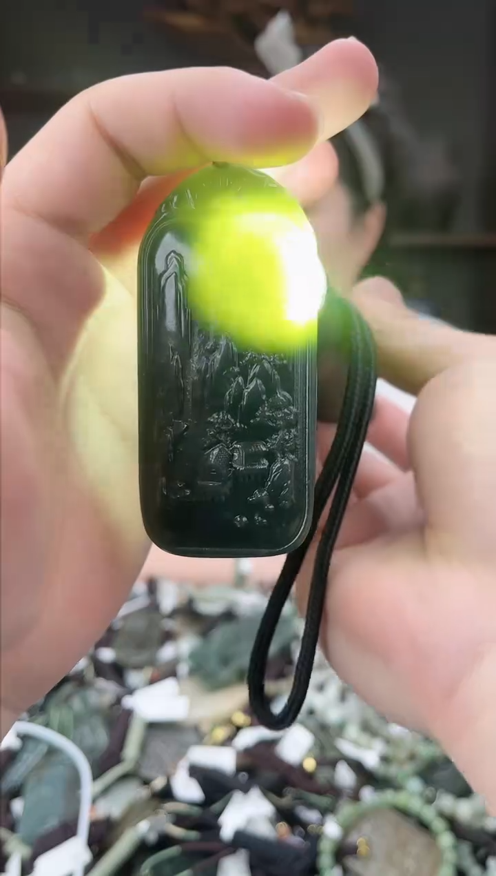 【闪购商品】和田玉（糖玉）颈饰未镶嵌多样性发货，一物一拍