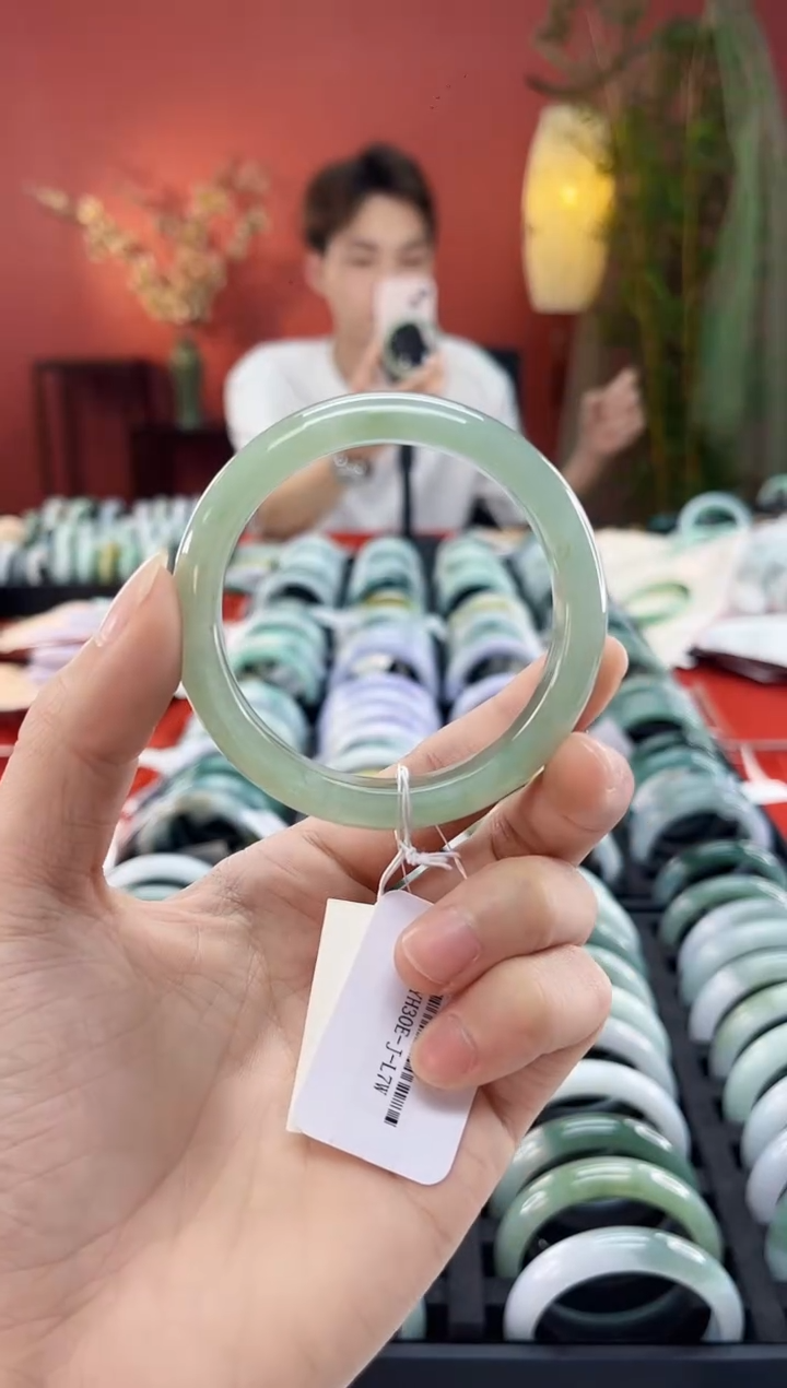 翡翠手镯未镶嵌1111111111