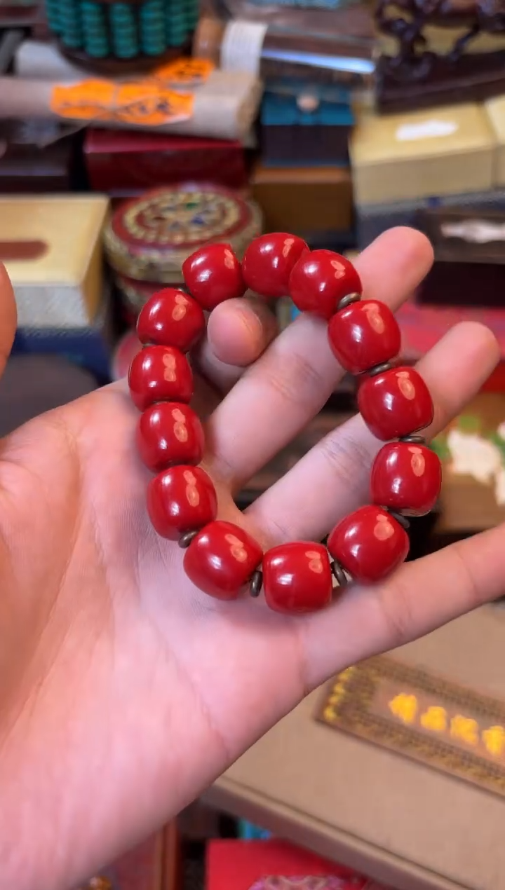 ----------瓷--------阿卡手串