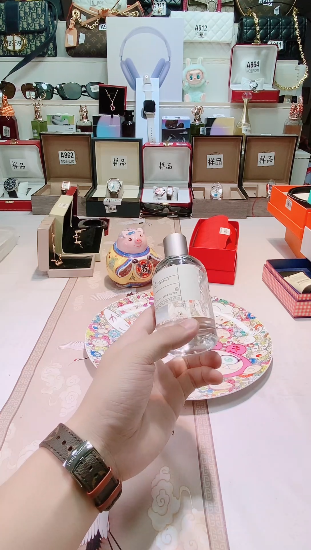 瓷片瓷器 库房到期 全部地板价@@1