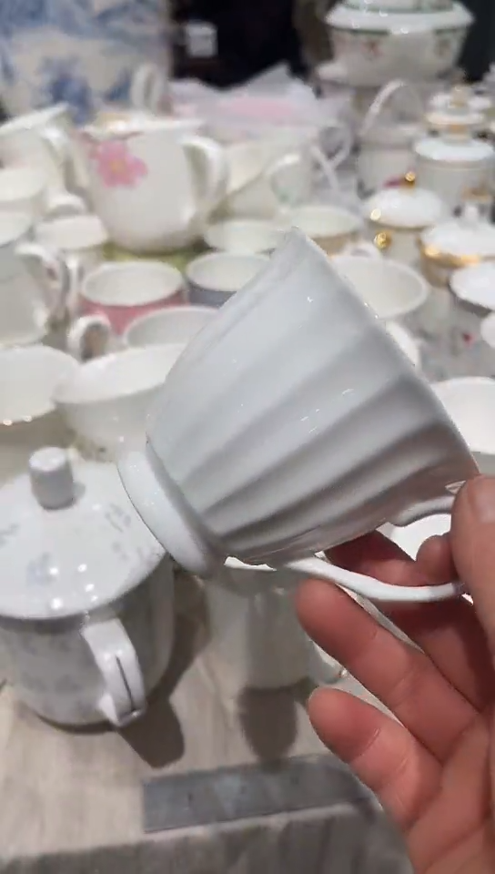 瓷2个杯子微瑕隆达骨瓷