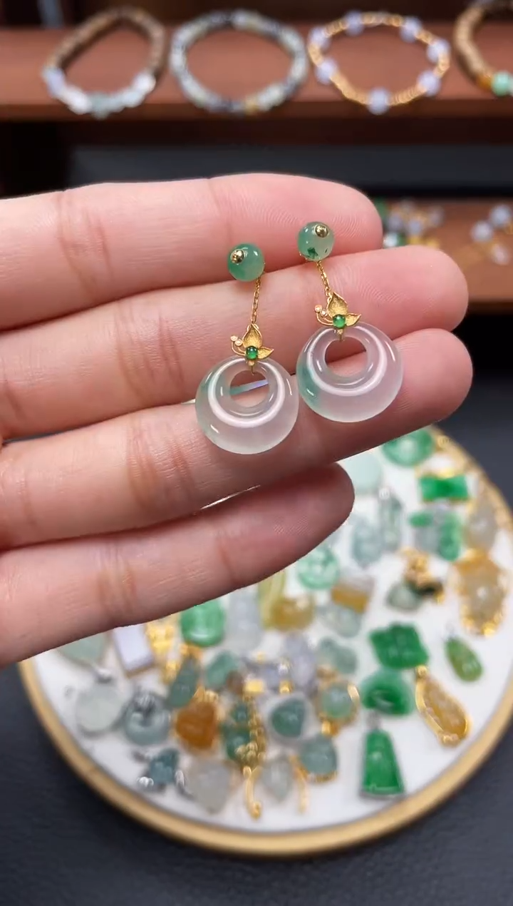 【闪购商品】石英质玉耳钉18K金镶嵌2个   JK714