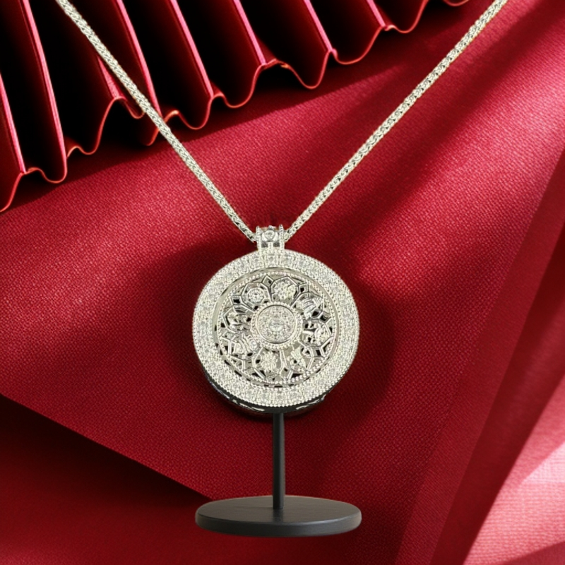 【抓紧处理】ins风气质女款生肖挂饰 D703 八宝罗盘