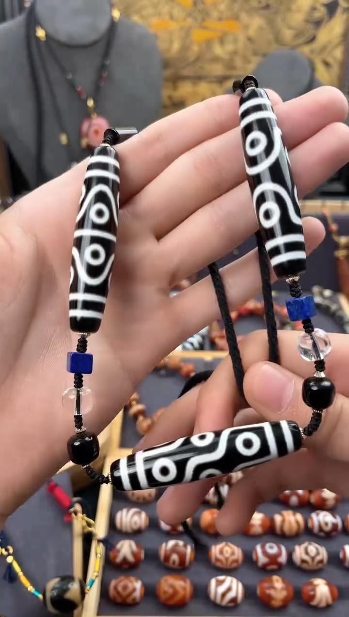 【闪购商品】玛瑙/玉髓颈饰未镶嵌精品黑白七八九锁骨链