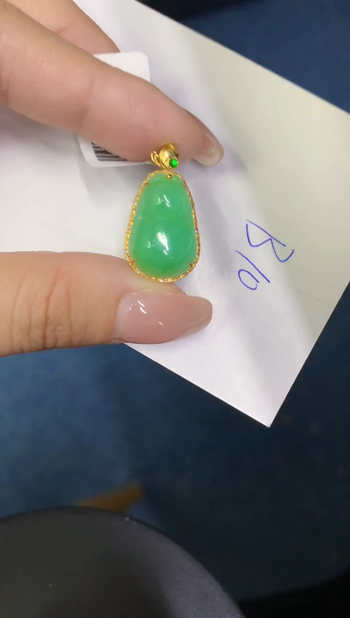 【闪购商品】翡翠颈饰18K金镶嵌00000000000