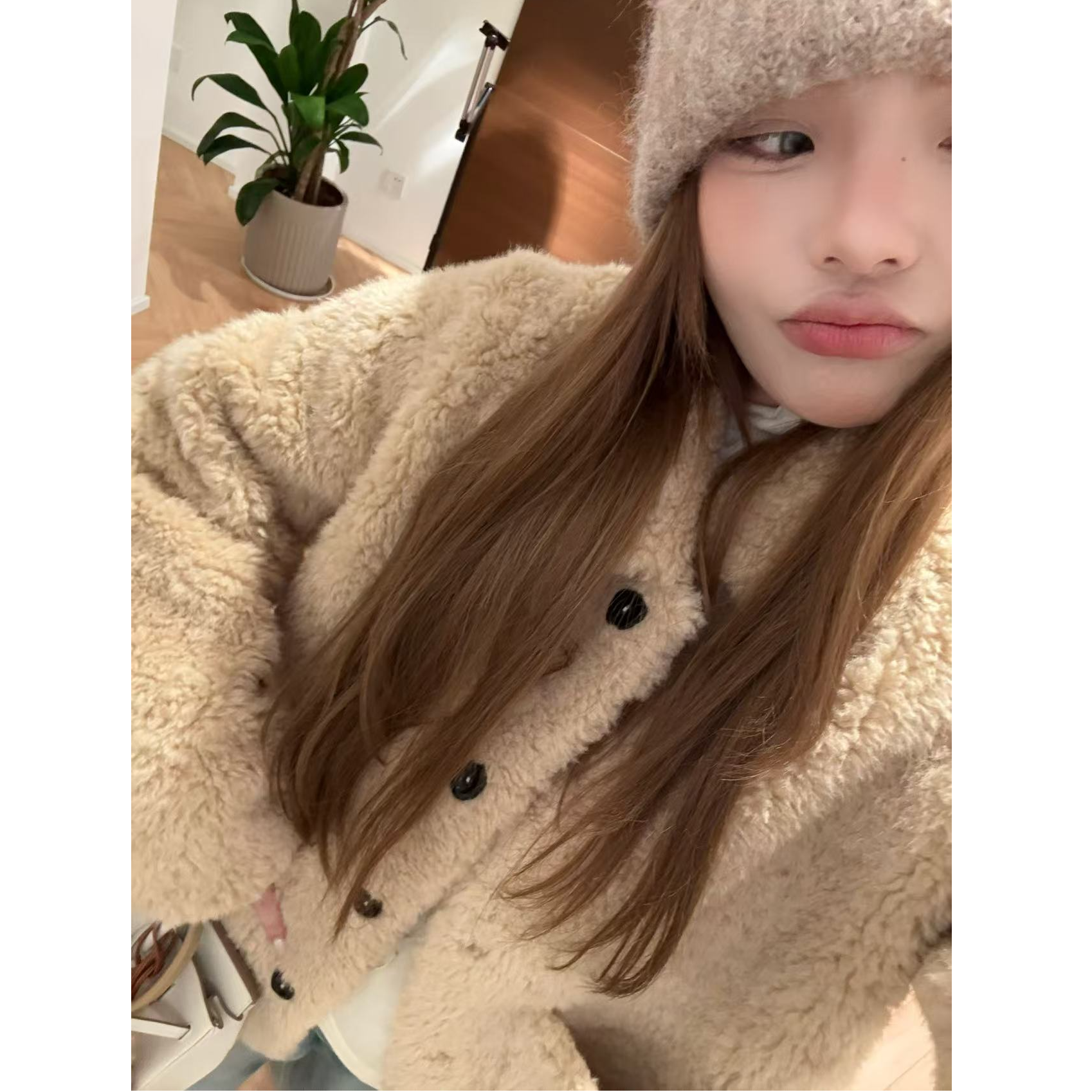 【FANFAN】黄油熊曲奇-大码冬翻领奶呼加厚保暖皮毛一体外套S02242