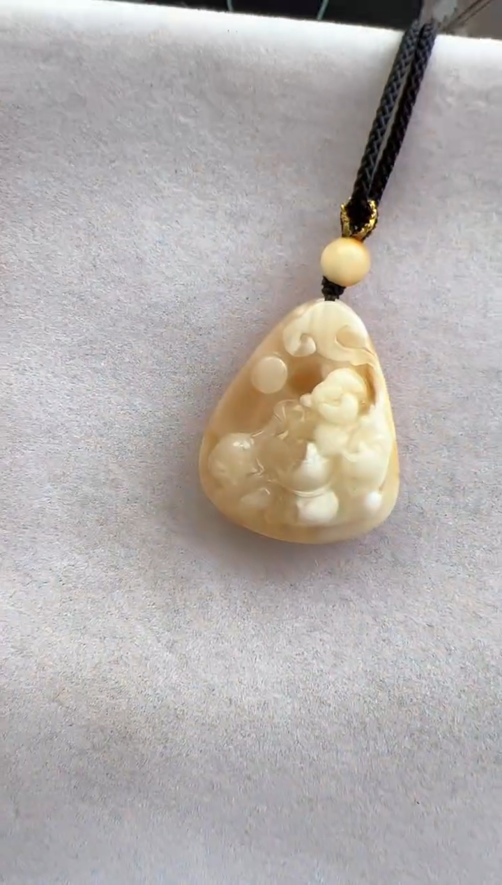 未镶嵌蜜蜡裸石10420105-吊坠