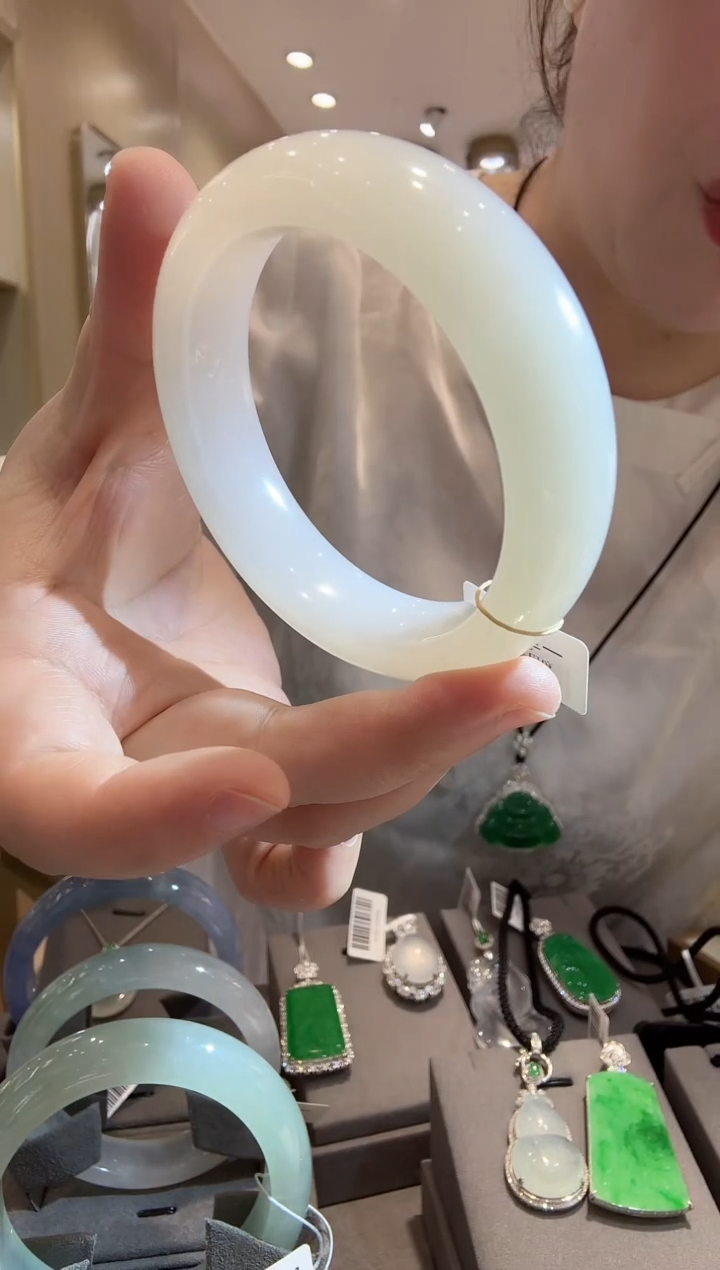 未镶嵌手镯和田玉【56】圈口56-57  白玉轮胎款 16.9*9.6