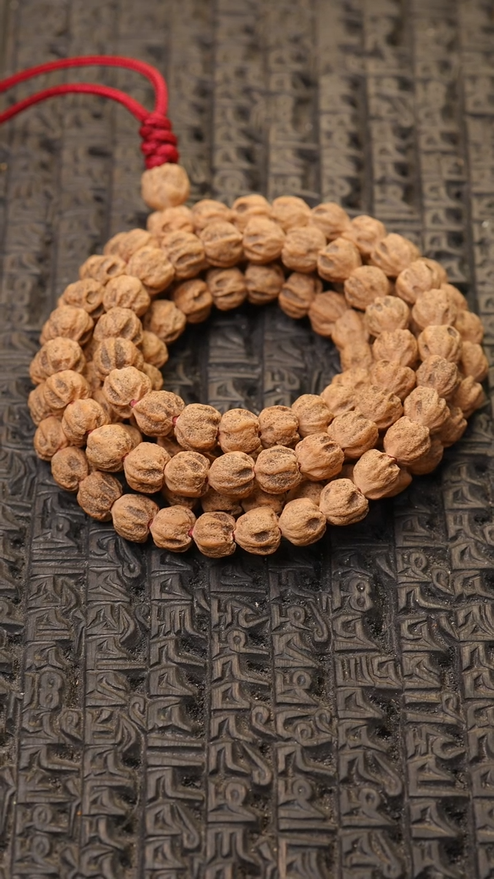 【闪购商品】柏香籽/百香籽吊坠处女座 金