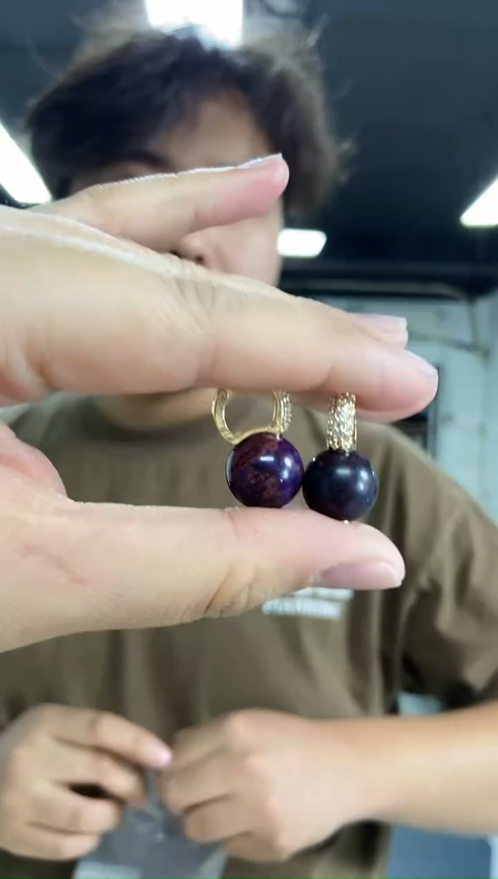 【闪购商品】苏纪石（舒俱来）耳饰未镶嵌多样性发其一颜色微差