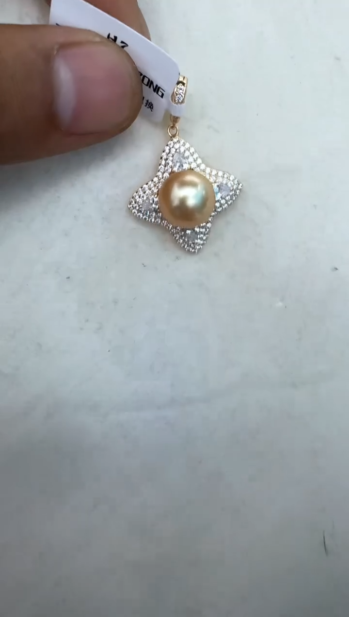 【闪购商品】海水珍珠颈饰银S925镶嵌吊坠