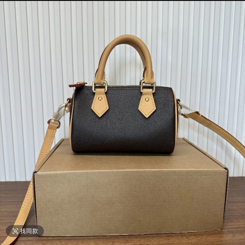 2025（16厘米nano）刚五金时尚女款包包