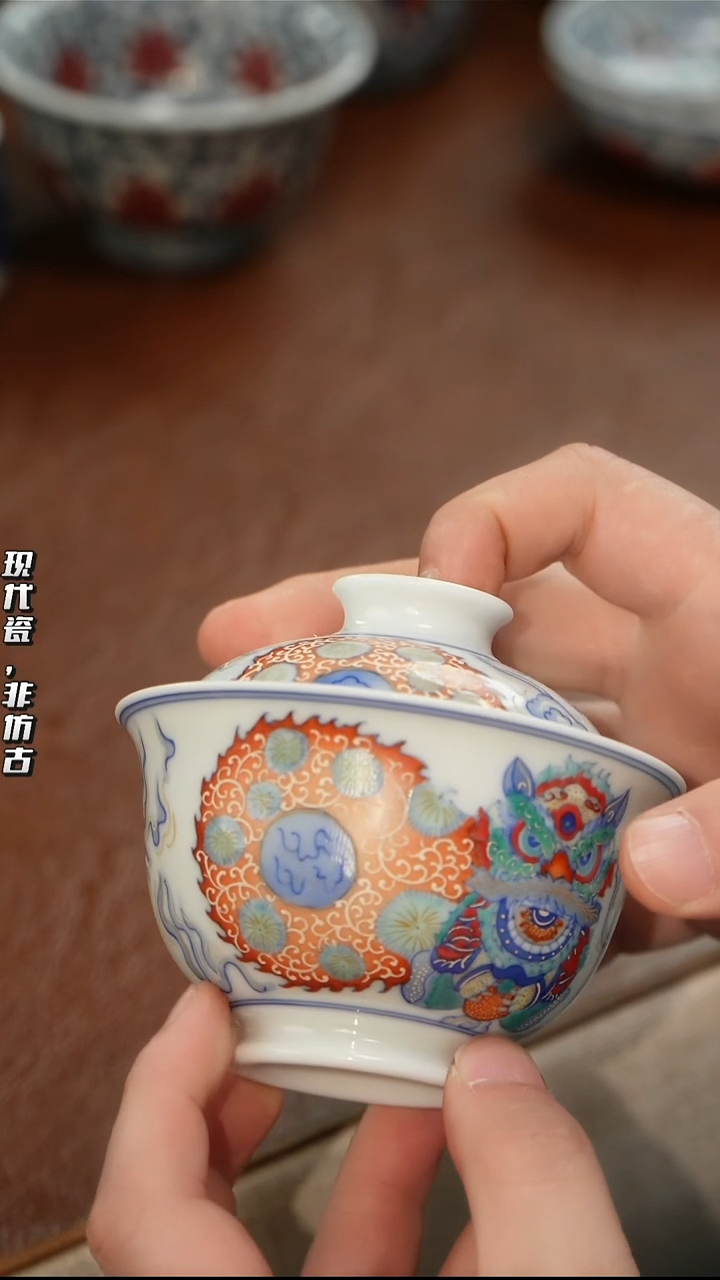 瓷片千年瓷都景德镇 艺术关注谢佳豪