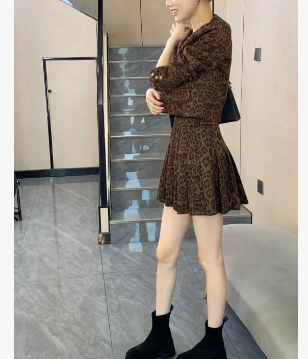 秋季时尚气质小香风轻奢显瘦百搭豹纹外套半身裙套装FJ92503