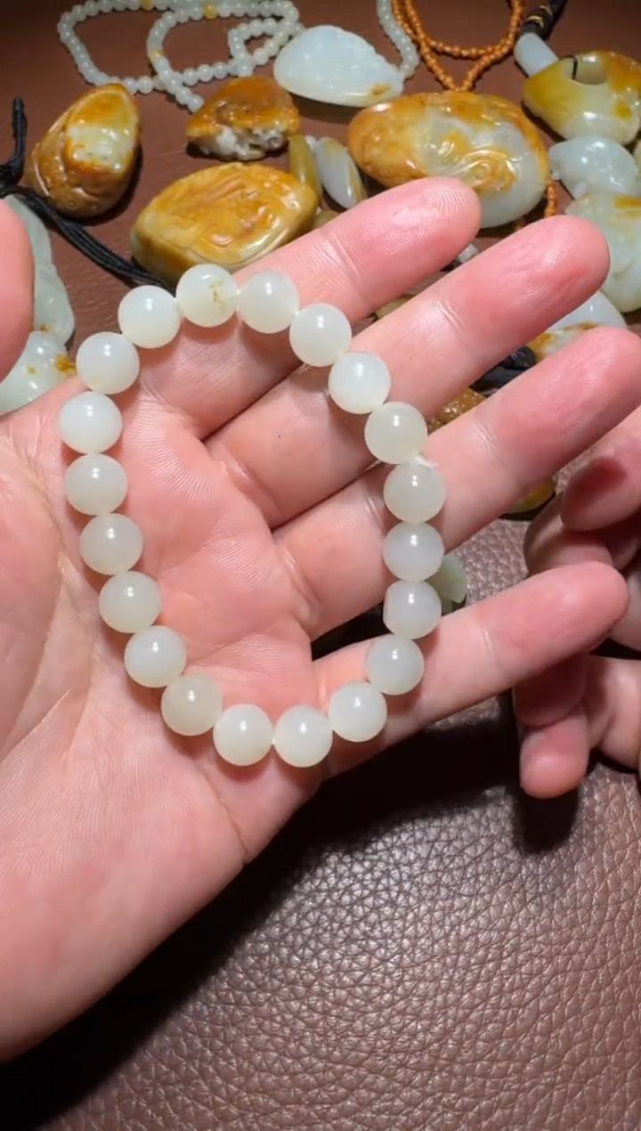 未镶嵌和田玉挂件和田玉