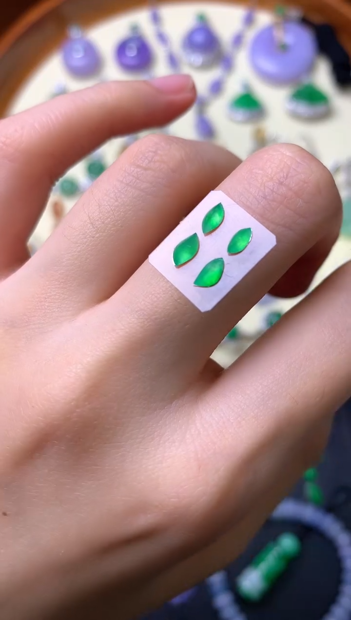 【闪购商品】定制翡翠未镶嵌裸石（镶嵌定制）