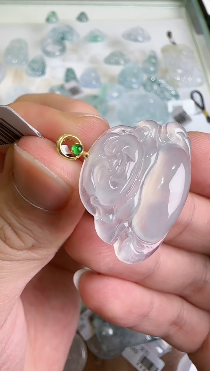 【闪购商品】翡翠吊坠(不含链)18K金镶嵌··