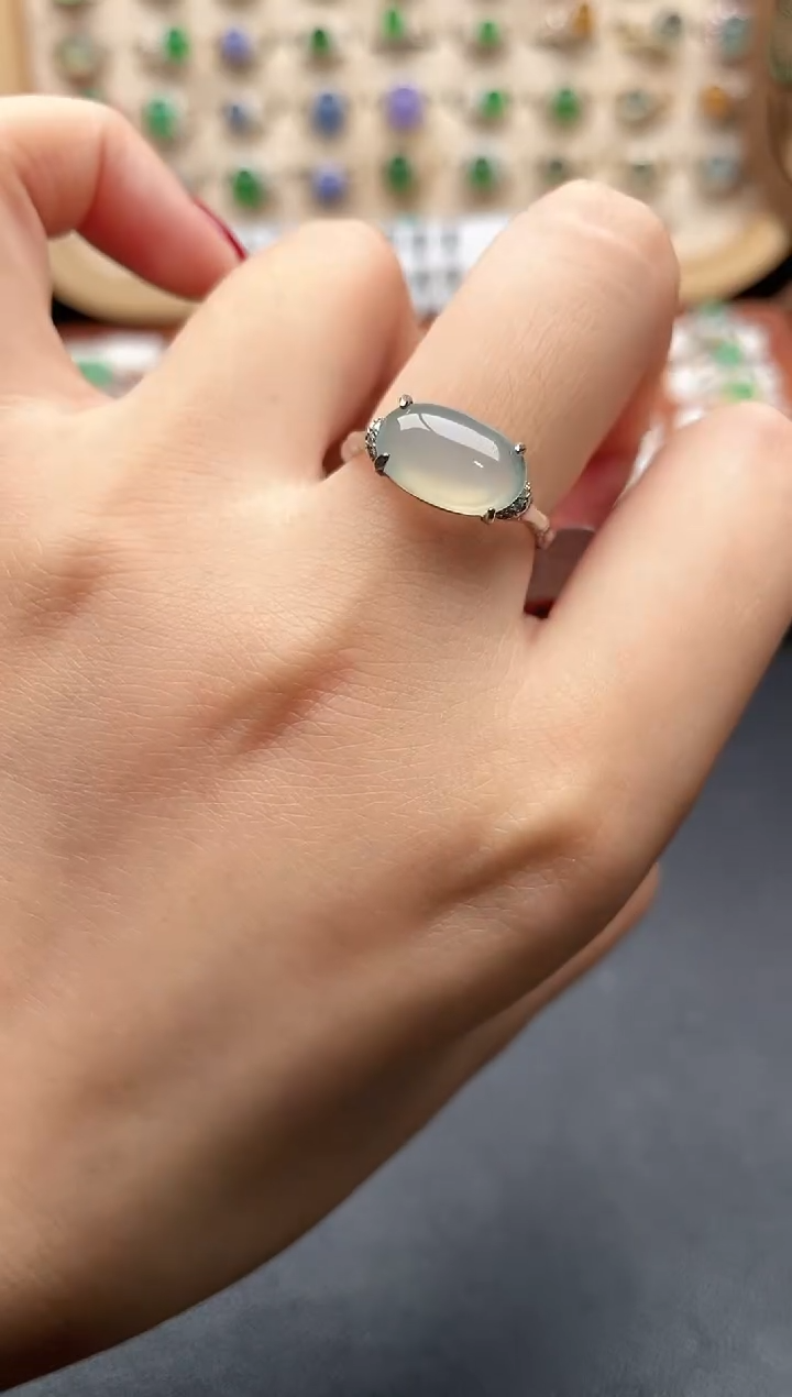 银S925镶嵌戒指翡翠一物一证一礼盒