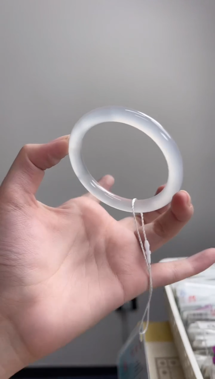 手镯玛瑙/玉髓未镶嵌56圈