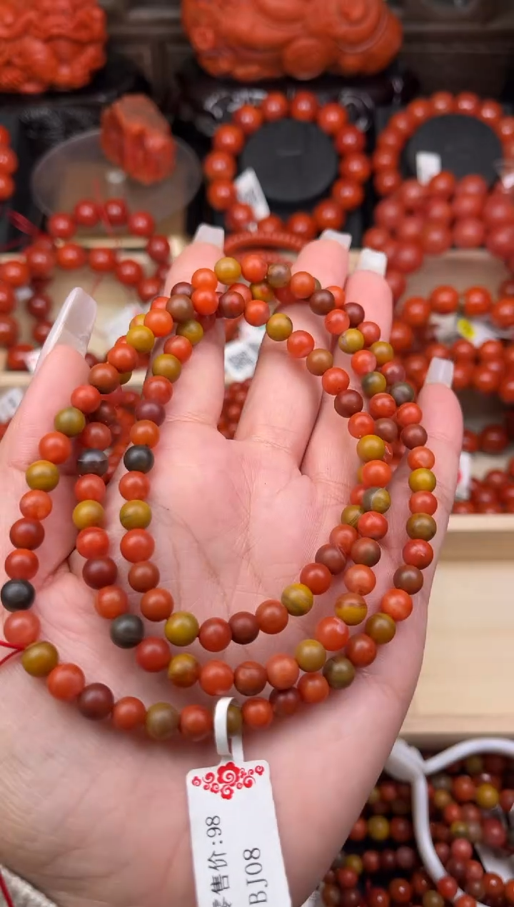 【闪购商品】南红玛瑙珠宝奇石未镶嵌-6+随机多样性/一条