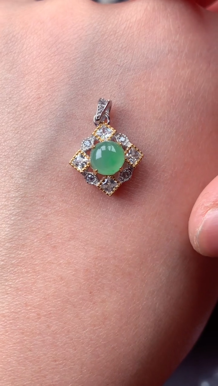 【闪购商品】翡翠吊坠(不含链)未镶嵌天然缅甸A货翡翠