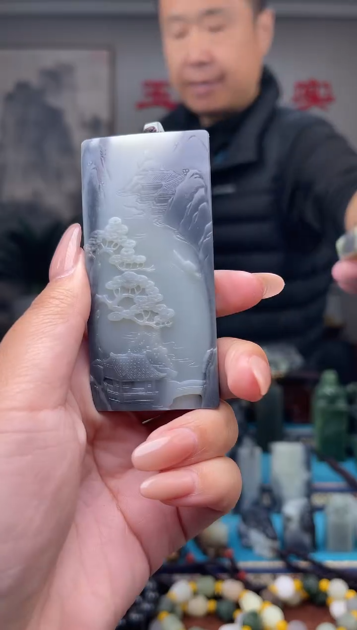 未镶嵌和田玉挂件1