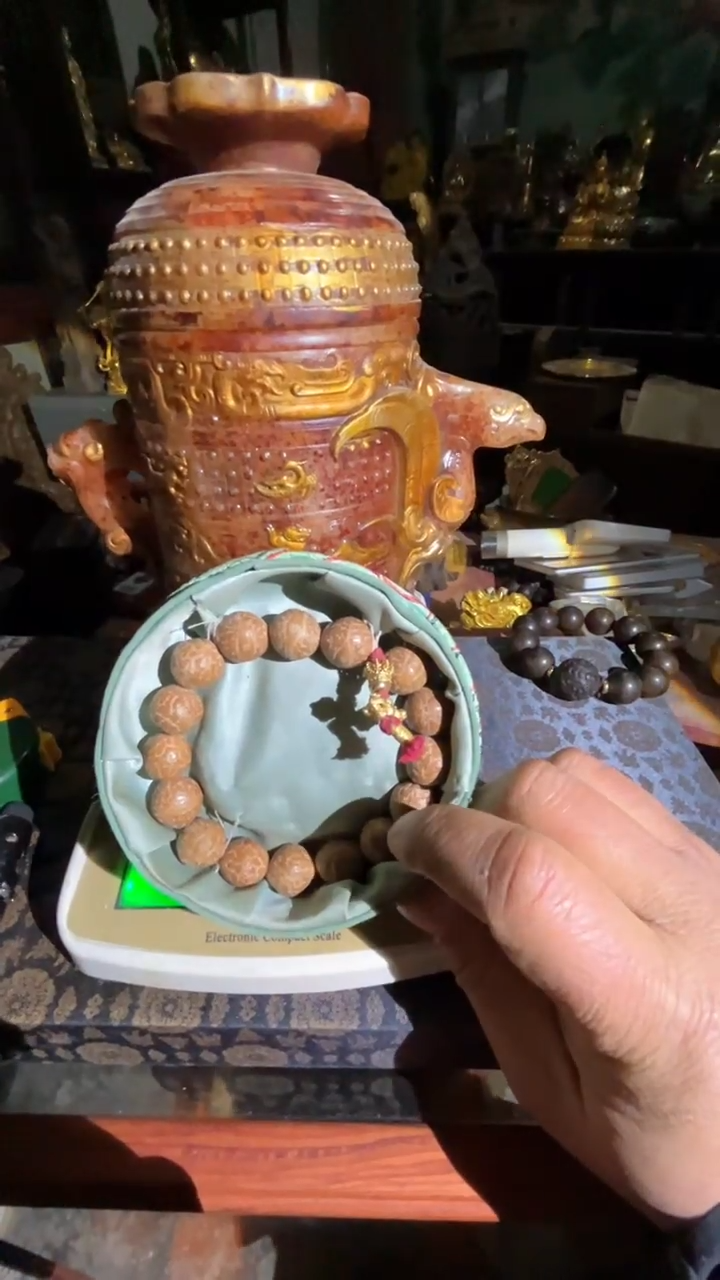 【闪购商品】滴血莲花菩提吊坠1