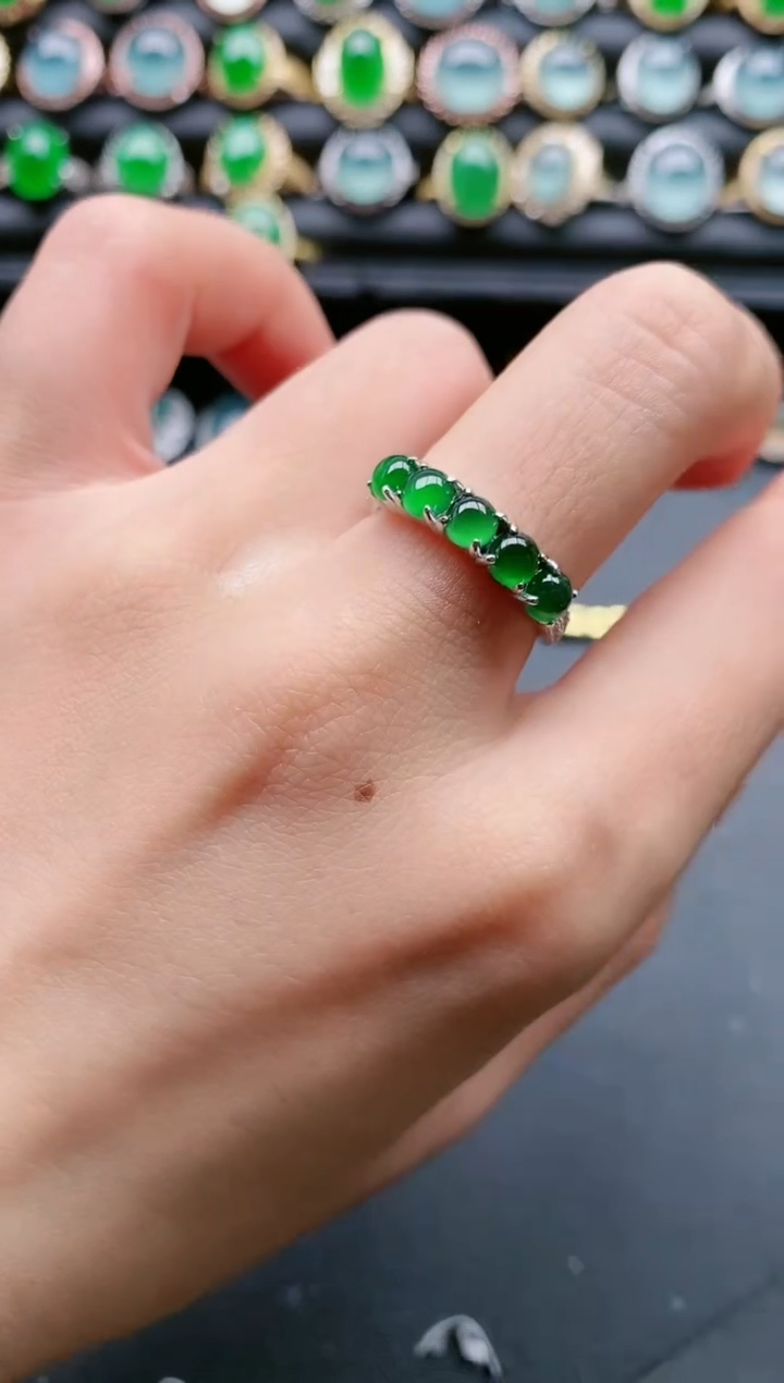 【闪购商品】翡翠戒指银S925镶嵌111111