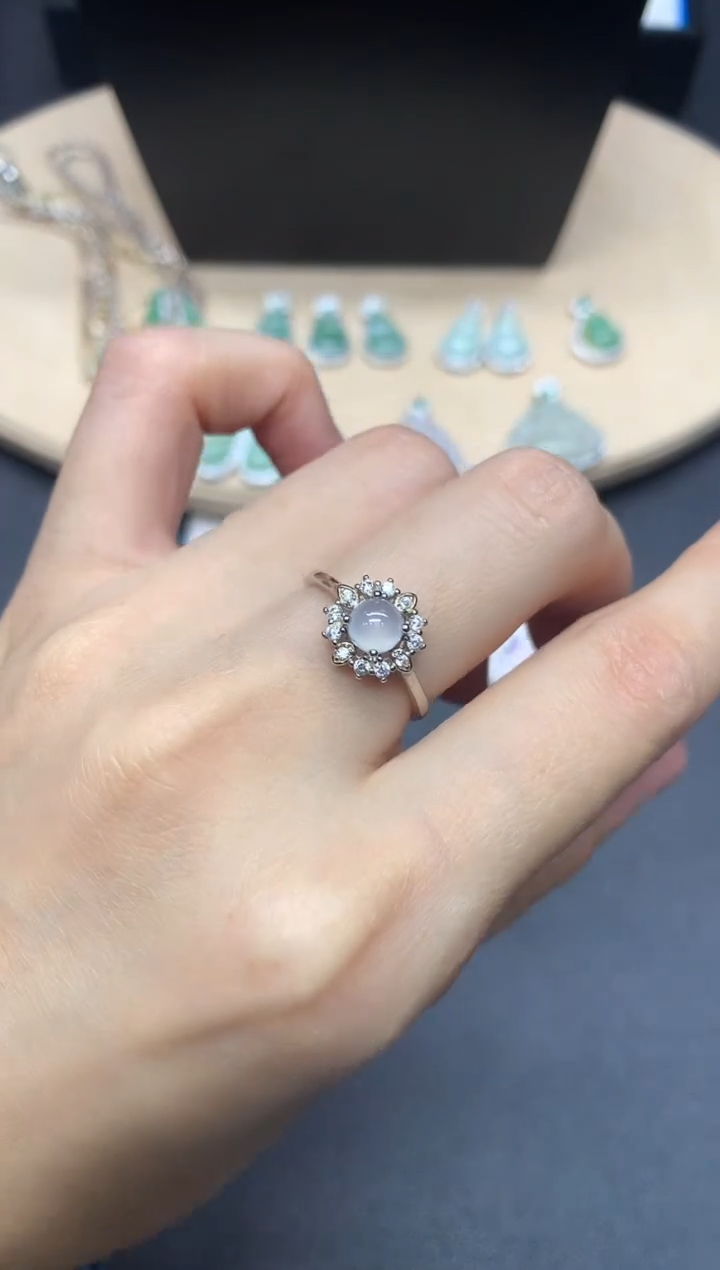 【闪购商品】翡翠戒指银S925镶嵌蛋面【多样性发其一】