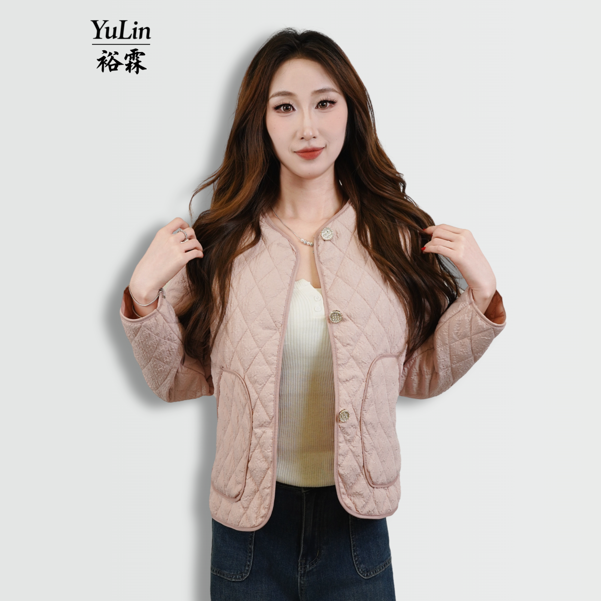 温柔韩系女装温柔菱形格圆领棉服小香风轻盈显白甜美短款上衣