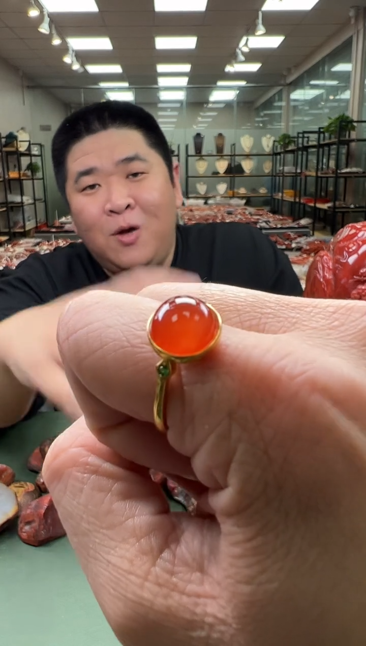 【闪购商品】南红玛瑙戒指银S925镶嵌一个 多样性发货