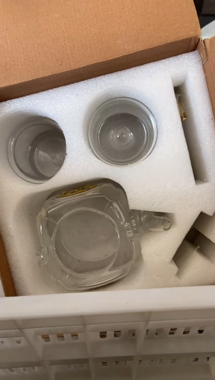 杯无运费险有瑕疵的摄影的产品有使用过的痕迹有点脏介意勿拍