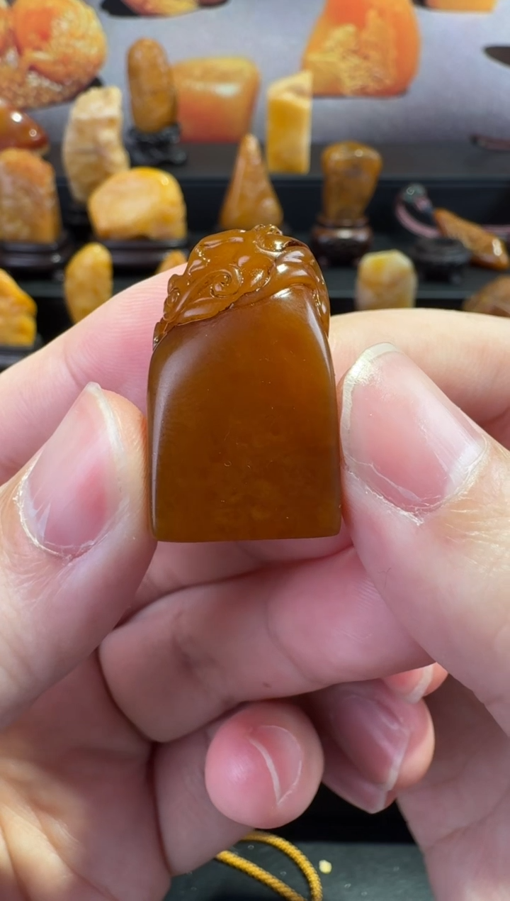 【闪购商品】田黄石半知田黄直播间