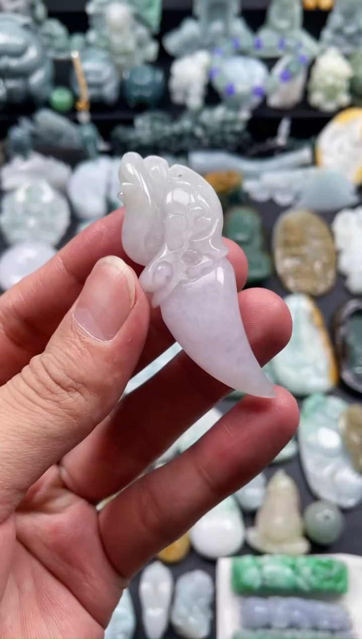 颈饰未镶嵌翡翠8  天然翡翠a货  龙牙