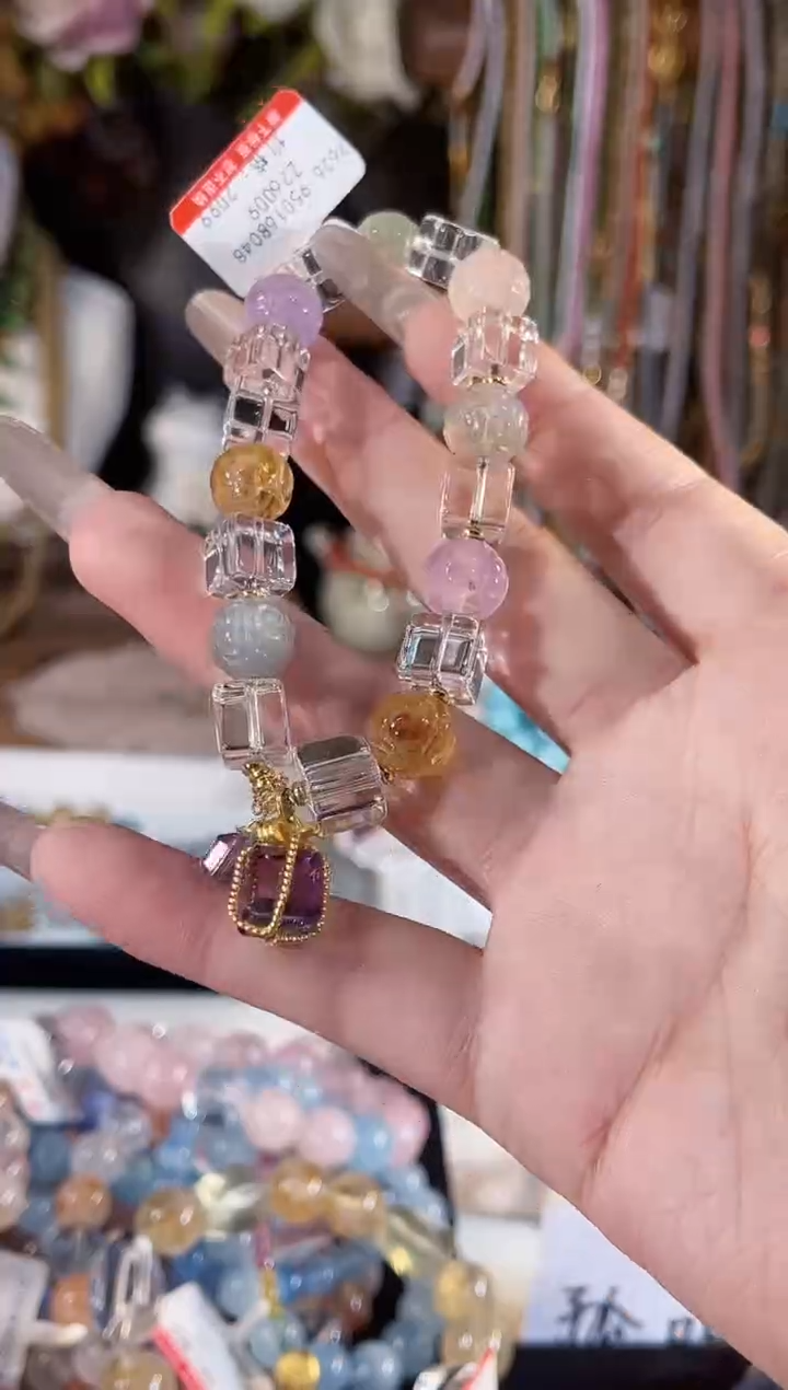 【闪购商品】水晶手链未镶嵌多样性发货其一