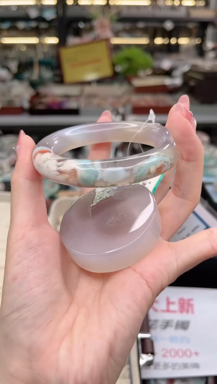 【闪购商品】石英质玉手镯未镶嵌56圈口（赠品镯心）S9166