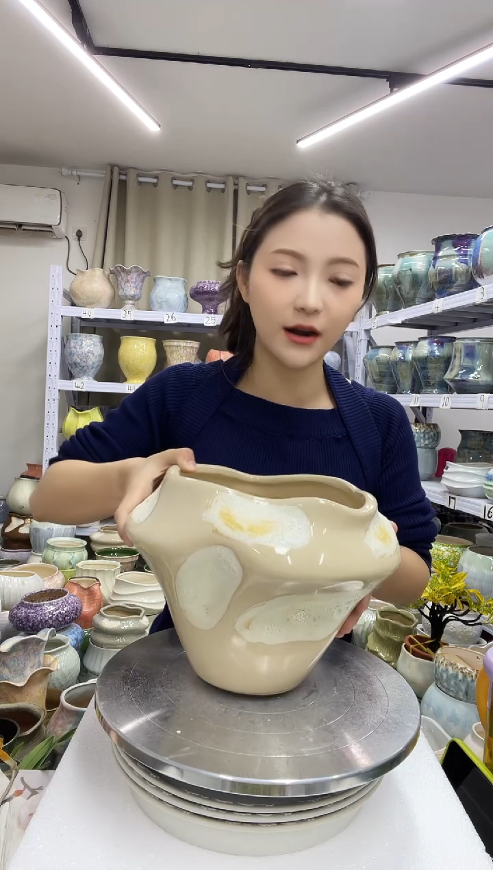 【12.19】花盆链接 高： 18 口：18