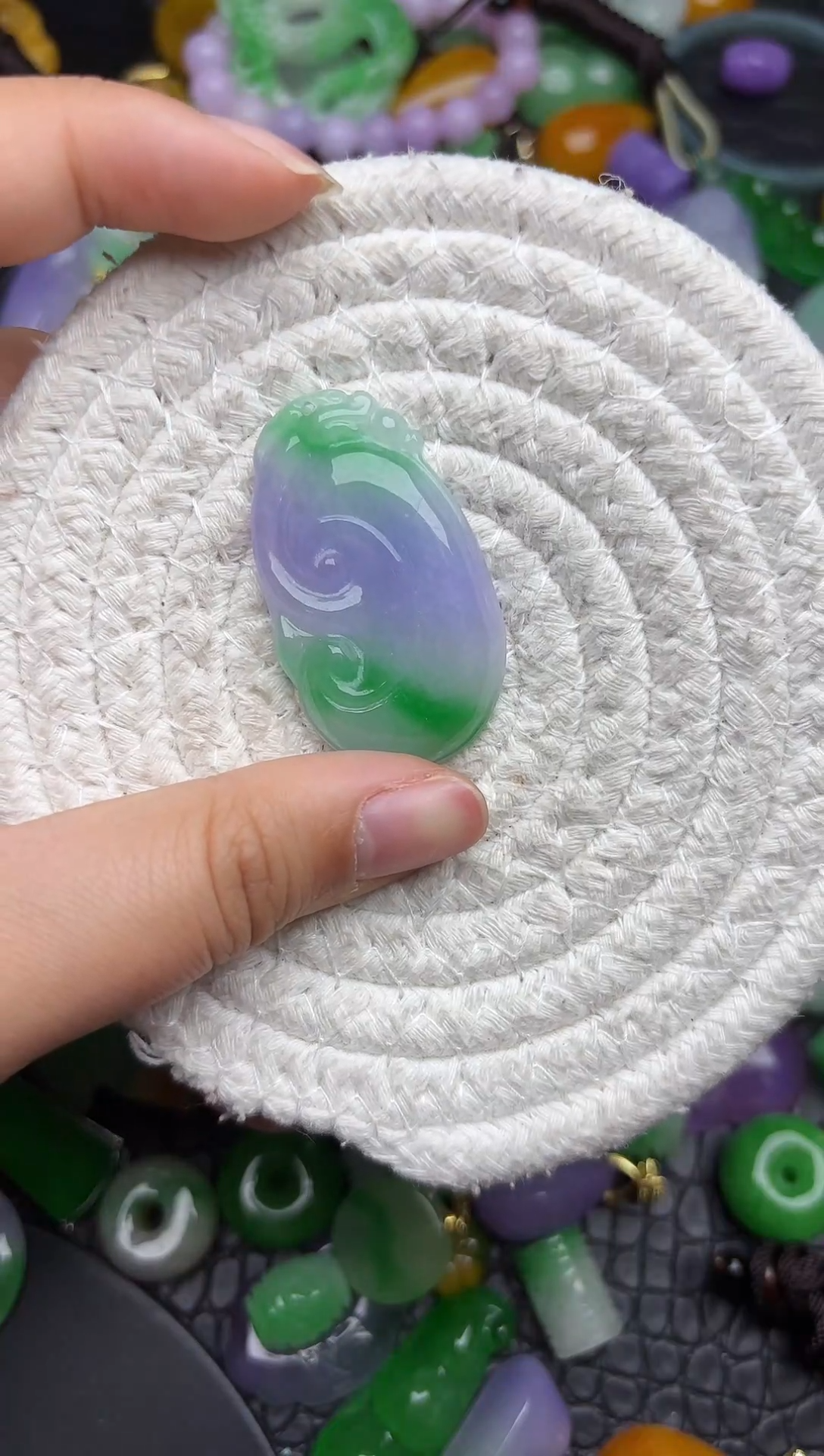 颈饰未镶嵌翡翠缅甸翡翠吊坠