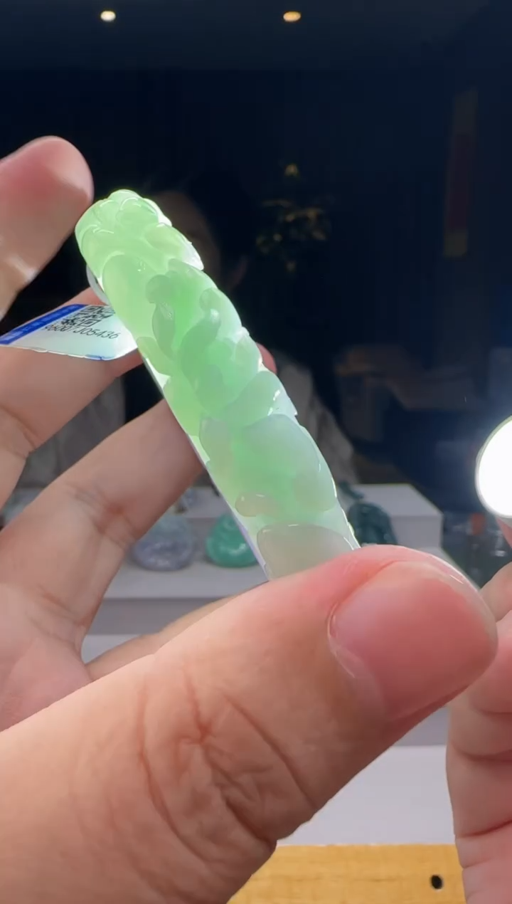 颈饰未镶嵌翡翠刀****神ZM@@5623