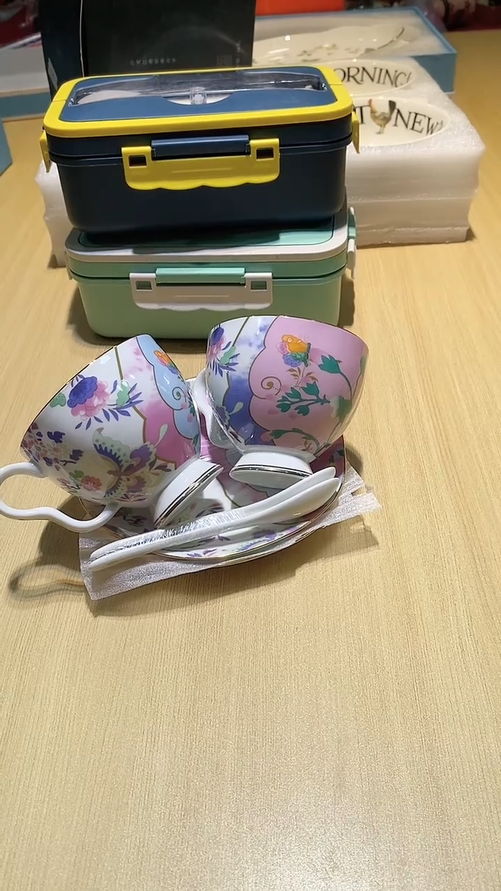 【闪购商品】瓷片锅碗瓢盆一件不剩