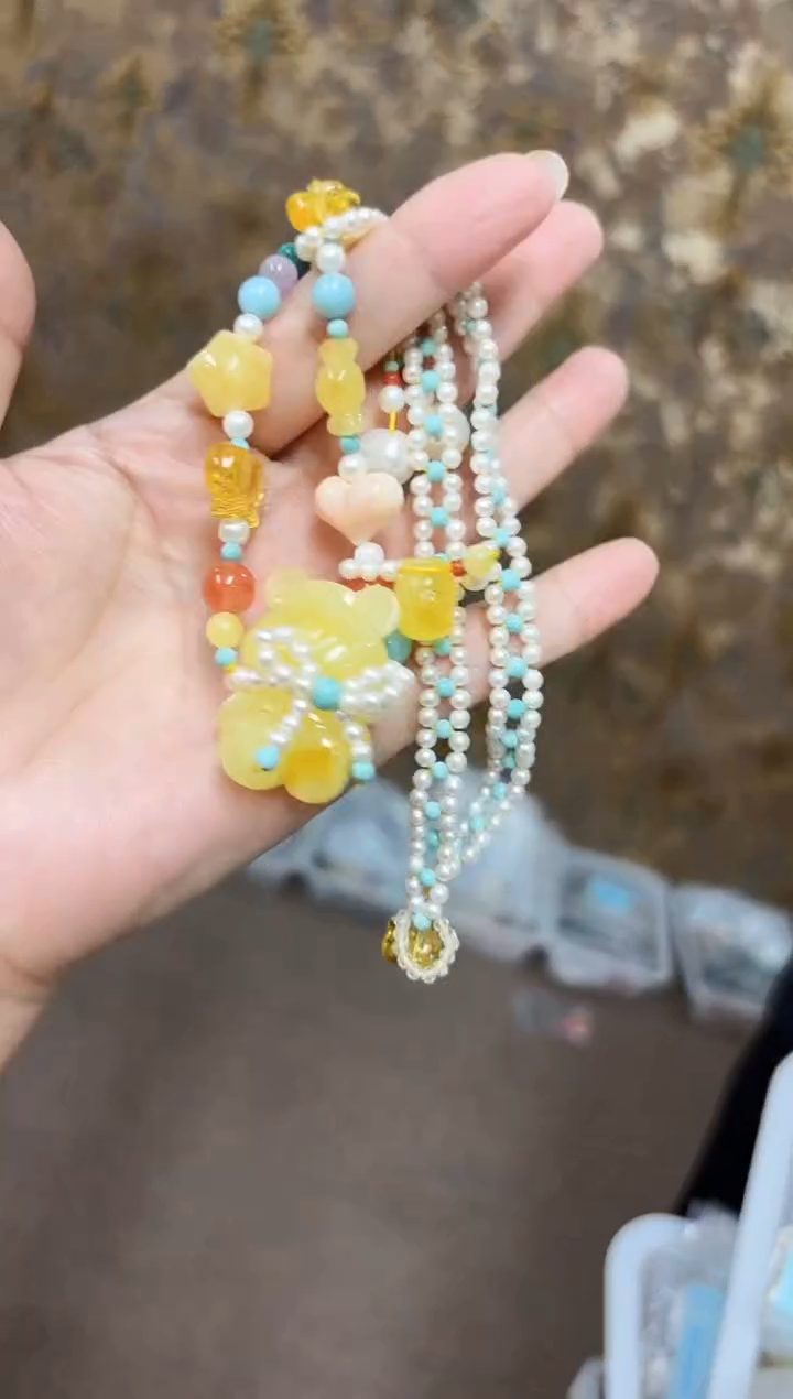 未镶嵌颈饰琥珀  琥珀【  吊坠项链  】多样性发一