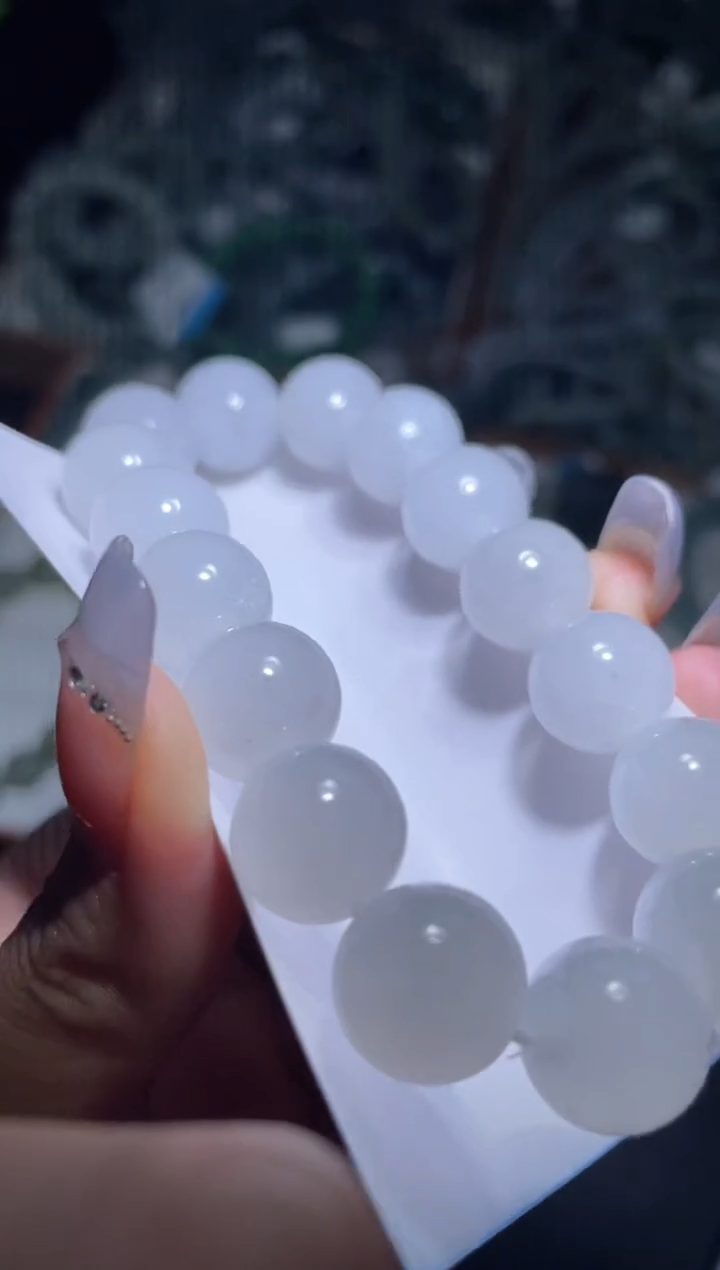 定制翡翠未镶嵌天然缅甸A货翡翠手串13