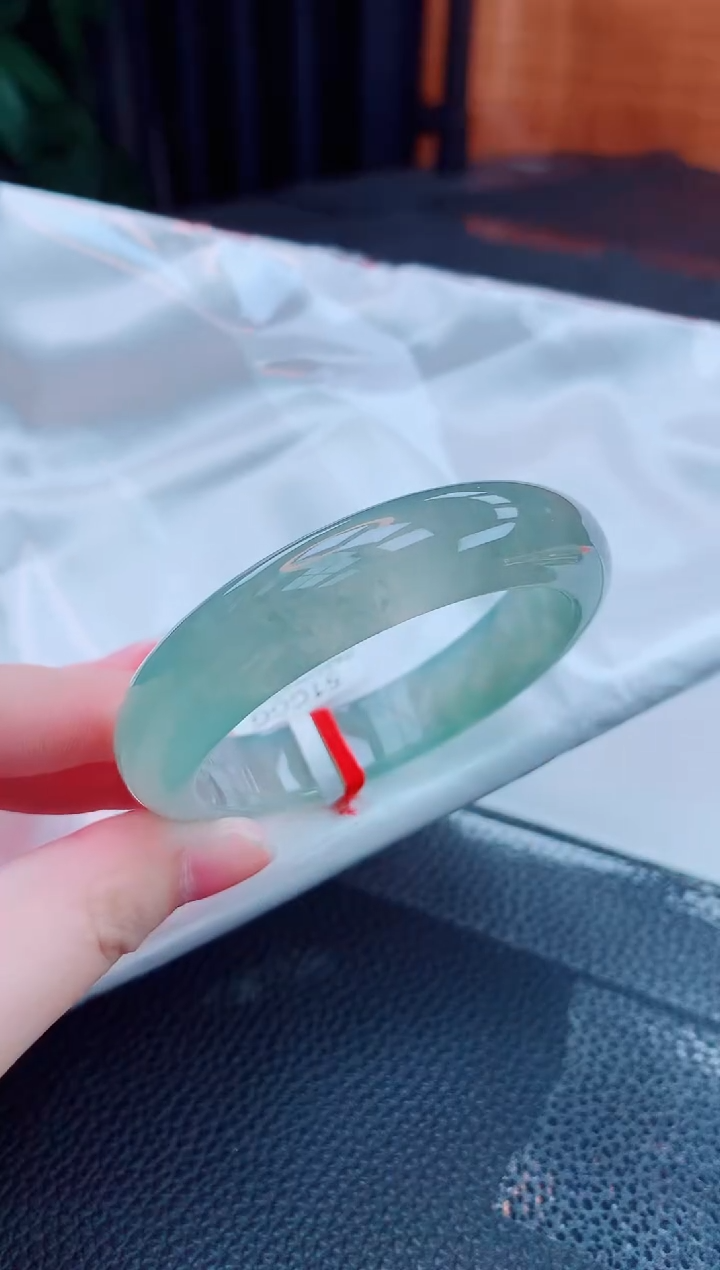 【闪购商品】翡翠未镶嵌手镯缅甸天然翡翠A货手镯