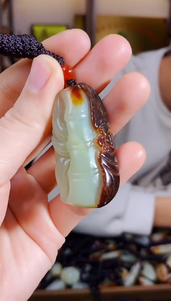 【闪购商品】和田玉颈饰未镶嵌1