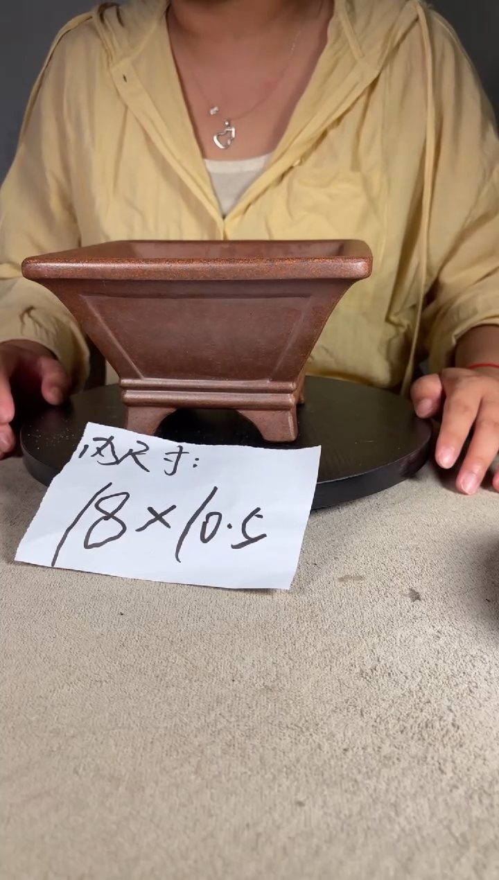 宜兴紫砂花盆小盆