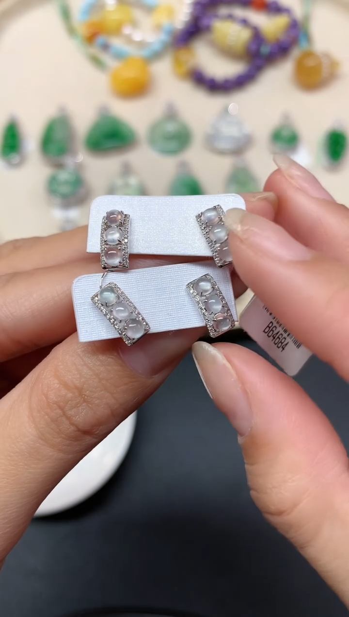 【闪购商品】翡翠耳饰18K金镶嵌耳饰多样性发其一A335|1980