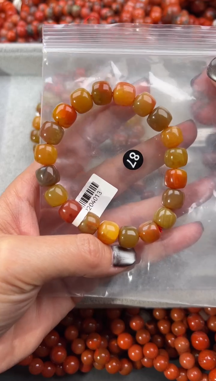 未镶嵌手串南红玛瑙10+