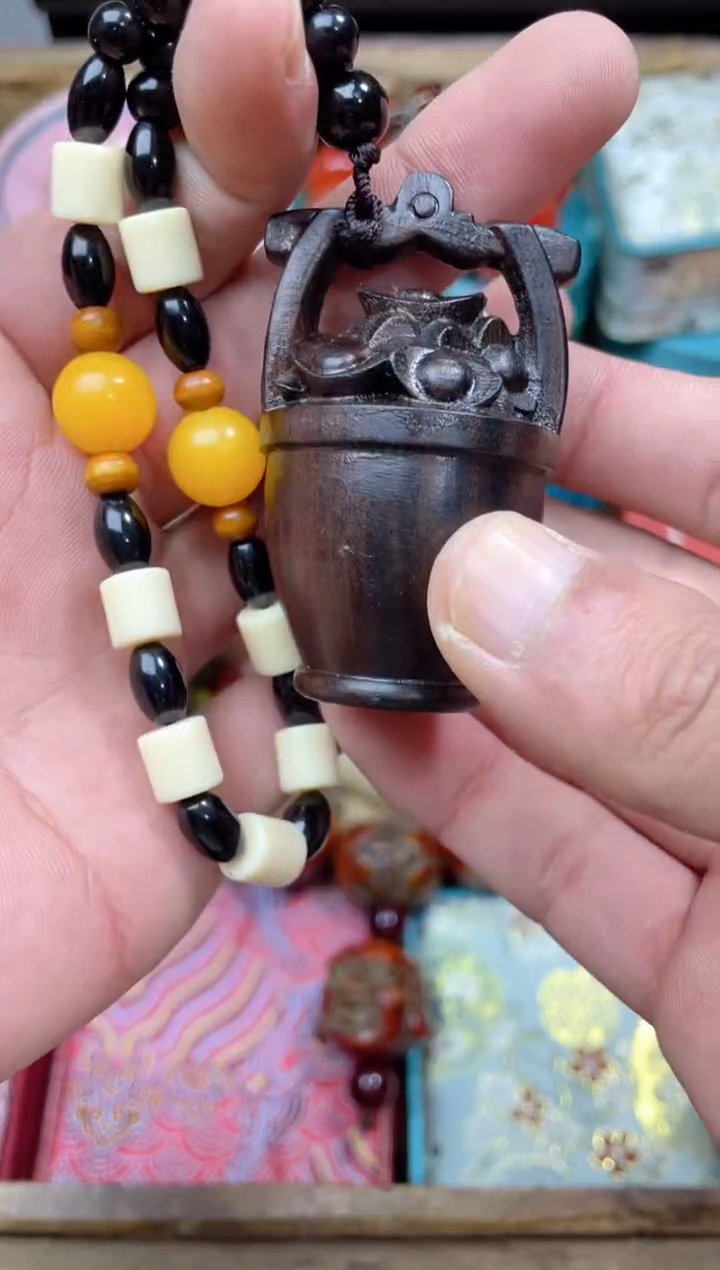 【闪购商品】大叶紫檀（黑酸枝木类）点击链接下单即可