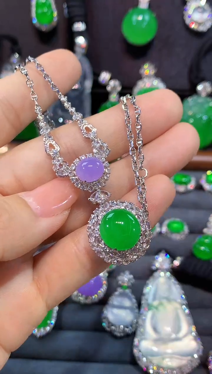 项链18K金镶嵌翡翠套链