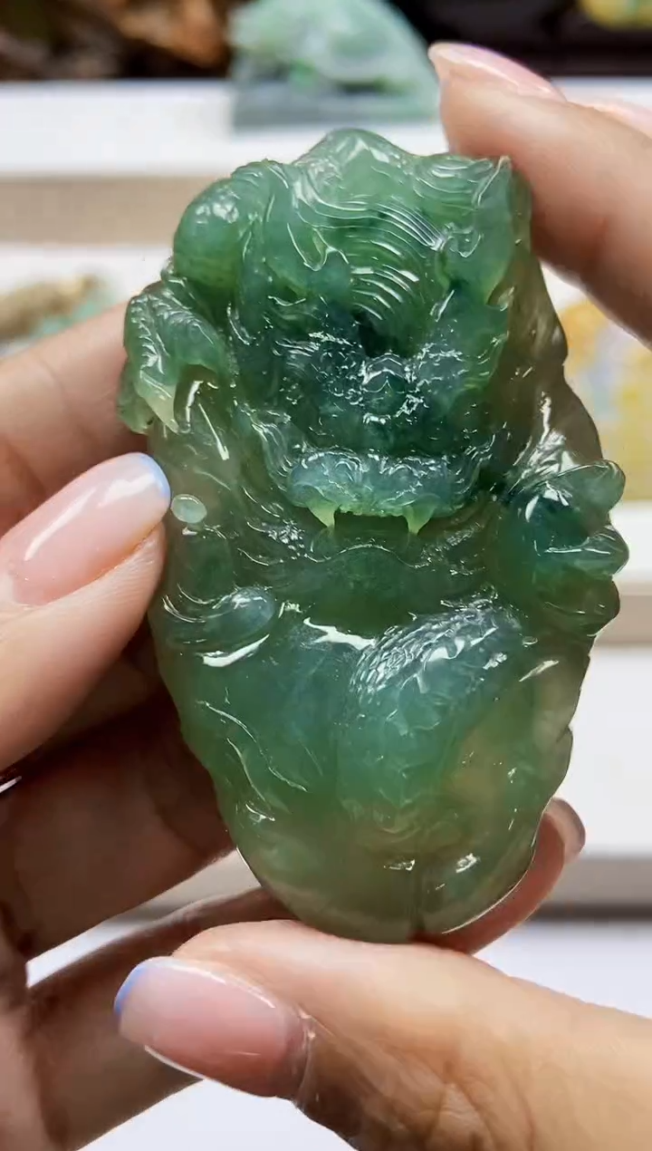 颈饰未镶嵌翡翠翡翠A货